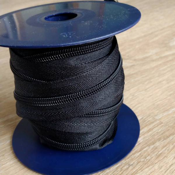 Bilde av Spiralglidelås - 6 mm metervare - sort