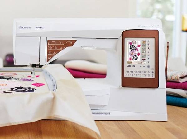 Bilde av Husqvarna Designer Topaz 40 sy- og broderimaskin