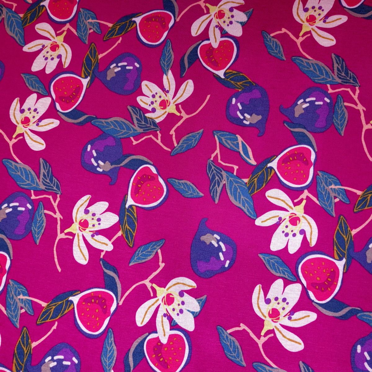 Isoli Minky - blomster/frukt, fuksia