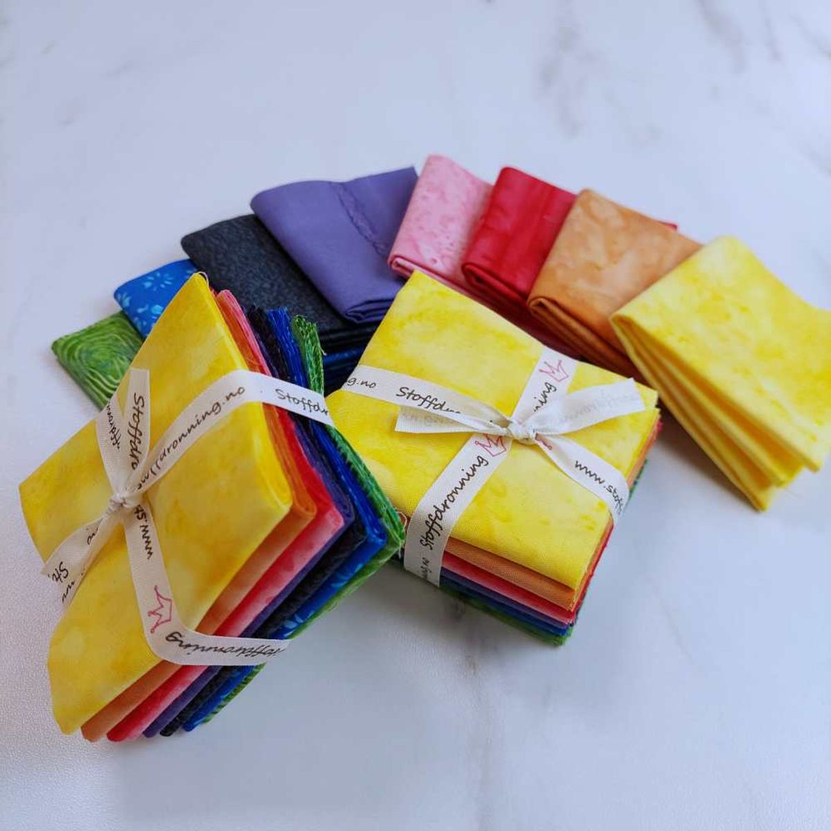 Happy Minis - batikk, regnbue igjen