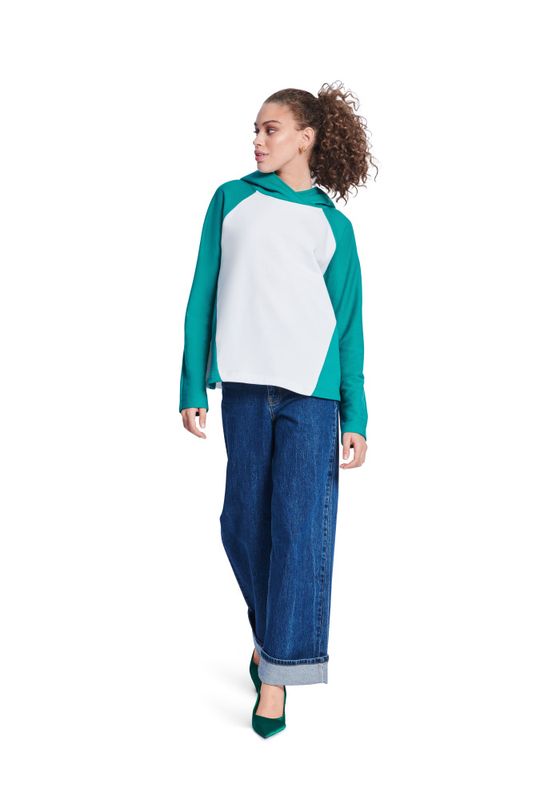 5828 - Burda - hettegenser
